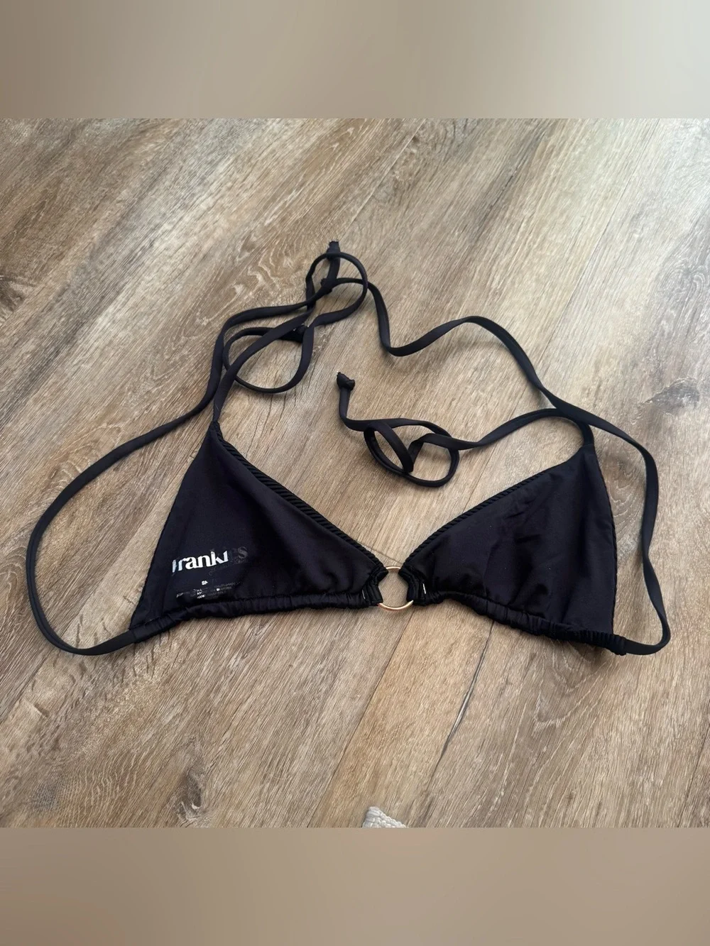Frankies Bikinis Women's Small Black Ribbed Bikini Top Rose Gold Center O Ring S